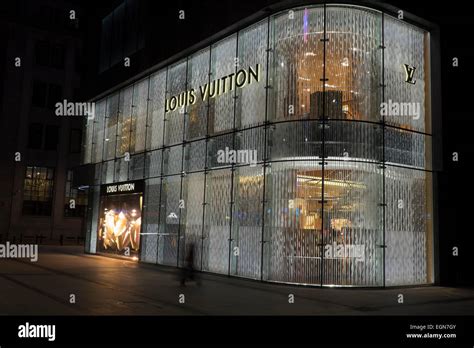 louis vuitton warschau|LOUIS VUITTON USA Official Website.